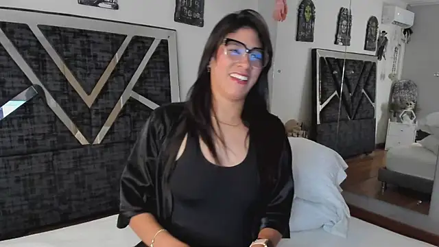 Snapshot of Jonness_Isa_ chatting on October 25, 2025, 12:34 pm Jonness Isa  online show from October 25, 2025, 12:34 pm