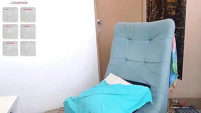 SarayMoorex  online show from October 22, 2025, 5:13 pm