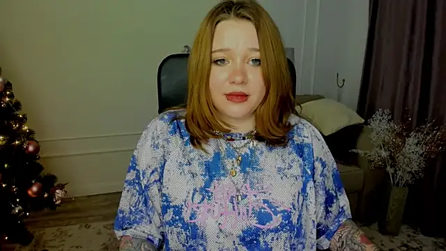 MoonLghte online show from January 11, 2025, 10:51 pm