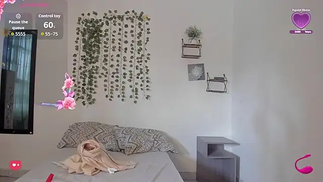 Noellesable online show from September 25, 2025, 5:16 pm