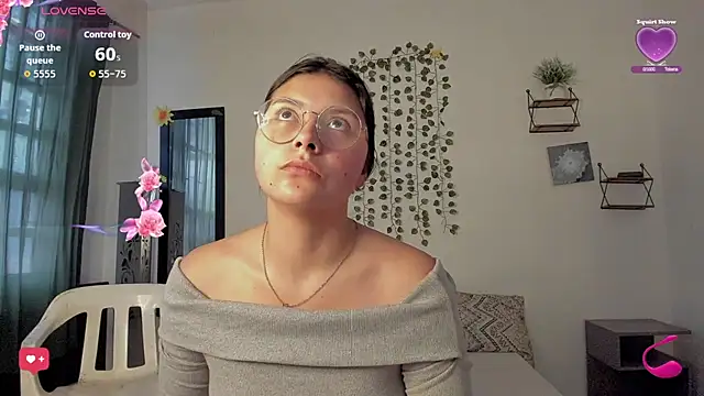 Noellesable online show from September 29, 2025, 5:18 pm