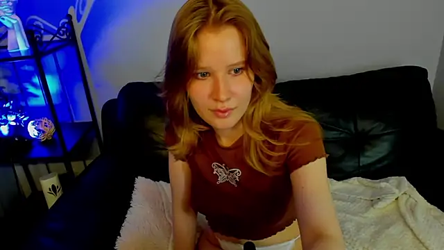Snapshot of EvaStevs chatting on December 12, 2024, 8:21 pm EvaStevs online show from December 12, 2024, 8:21 pm