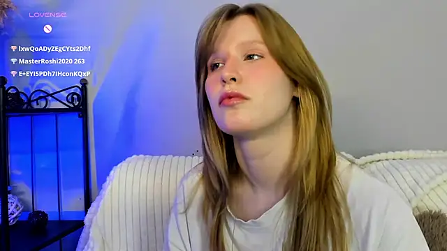 Snapshot of EvaStevs chatting on January 11, 2025, 10:40 pm EvaStevs online show from January 11, 2025, 10:40 pm