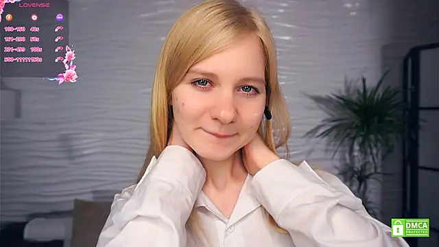 OdelinaFicken online show from September 25, 2025, 5:11 am