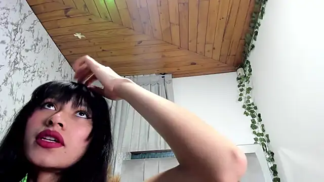 carla 77 online show from March 9, 2025, 12:31 pm