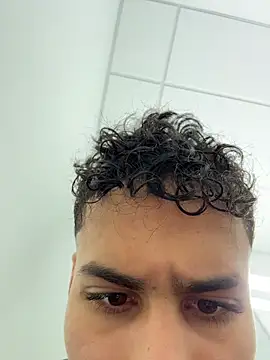 Snapshot of johnycash21 chatting on December 22, 2025, 3:42 pm johnycash21 online show from December 22, 2025, 3:42 pm