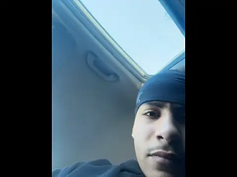 Snapshot of johnycash21 chatting on February 2, 2026, 5:11 pm johnycash21 online show from February 2, 2026, 5:11 pm