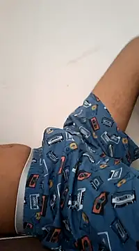 shan  22 online show from December 5, 2024, 2:09 am