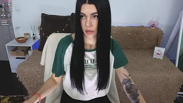 Tiffany lab online show from September 15, 2025, 12:49 pm