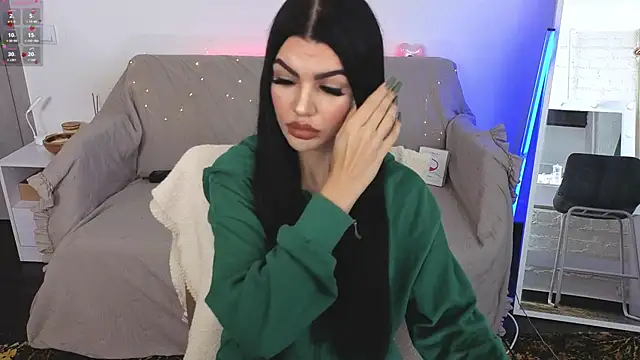 Tiffany lab online show from September 27, 2025, 8:41 am