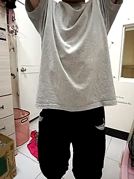 chiata410 online show from November 21, 2025, 3:11 pm