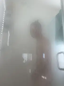 Snapshot of 2Fly4Guy chatting on February 20, 2025, 4:03 pm 2Fly4Guy online show from February 20, 2025, 4:03 pm