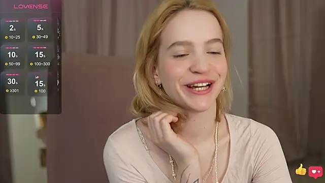 Snapshot of lolly_pie chatting on January 10, 2025, 3:16 pm lolly pie online show from January 10, 2025, 3:16 pm