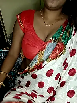 Snapshot of NOTY-LOVE-05 chatting on October 11, 2025, 3:21 pm NOTY-LOVE-05 online show from October 11, 2025, 3:21 pm