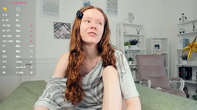 Snapshot of ZaraBluitt chatting on July 16, 2026, 9:26 am ZaraBluitt online show from July 16, 2026, 9:26 am
