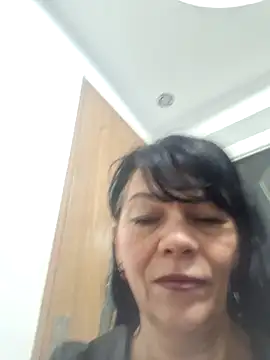 MeenaMoon online show from October 25, 2025, 6:24 pm