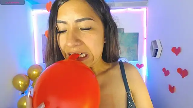 Sofi hot 4m online show from February 19, 2025, 9:14 pm