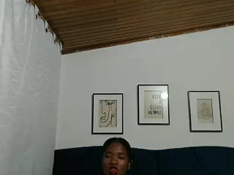 MISSANDRE4 online show from December 23, 2024, 7:52 pm