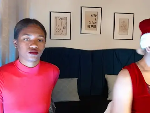MISSANDRE4 online show from December 24, 2024, 2:12 pm