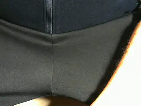 Snapshot of marxxx222 chatting on December 5, 2024, 6:22 pm marxxx222 online show from December 5, 2024, 6:22 pm