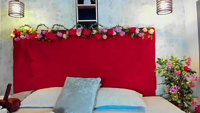 SilvannaFit online show from December 15, 2025, 11:58 am