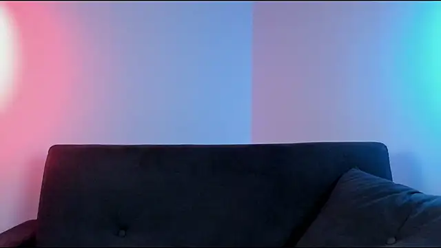 Snapshot of lnxmst chatting on November 6, 2025, 10:21 pm lnxmst online show from November 6, 2025, 10:21 pm