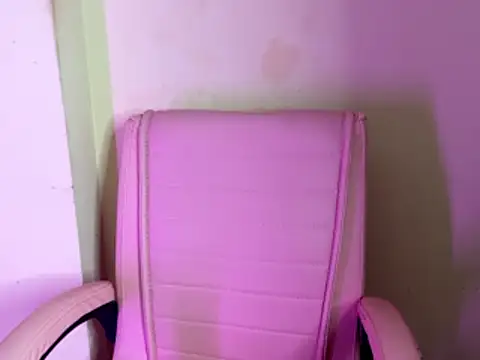 wildestcouplee online show from January 13, 2026, 3:28 pm