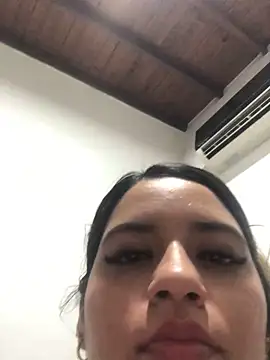 Amira  Fatima online show from February 12, 2025, 1:27 pm