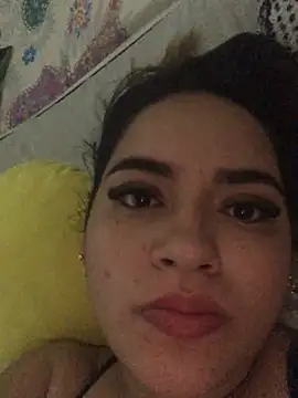 Amira  Fatima online show from March 2, 2025, 5:04 pm