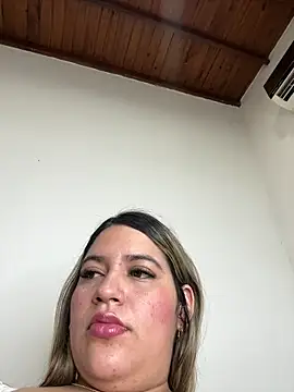 Amira  Fatima online show from September 26, 2025, 1:37 pm