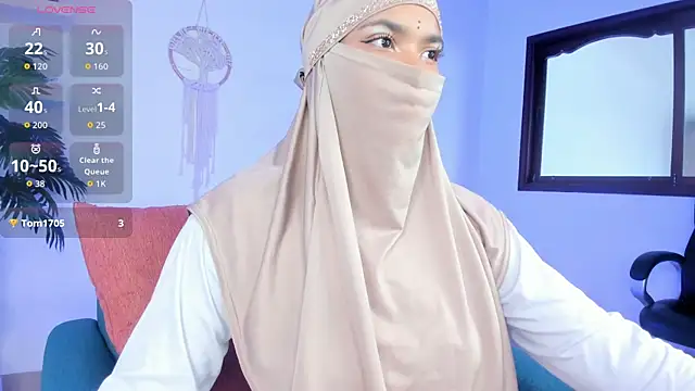 Snapshot of saray_halam chatting on October 14, 2025, 6:20 pm saray halam online show from October 14, 2025, 6:20 pm