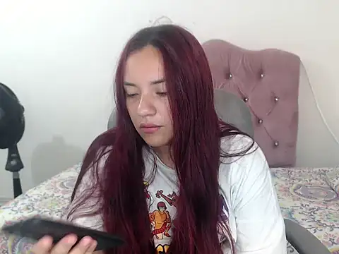 Snapshot of nicoll_crazzy chatting on January 9, 2026, 2:42 pm nicoll crazzy online show from January 9, 2026, 2:42 pm