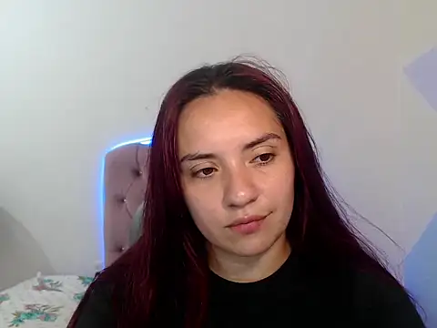 Snapshot of nicoll_crazzy chatting on January 15, 2026, 4:44 pm nicoll crazzy online show from January 15, 2026, 4:44 pm