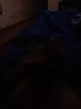 Snapshot of carloshot31 chatting on February 2, 2026, 5:17 am carloshot31 online show from February 2, 2026, 5:17 am