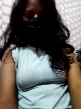 Shivani Tivari online show from February 2, 2025, 5:48 pm