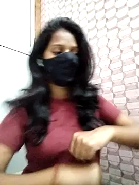 Shivani Tivari online show from February 4, 2025, 7:11 pm