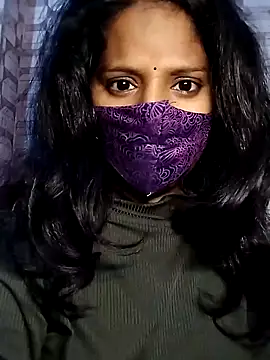 Shivani Tivari online show from February 18, 2025, 9:20 pm