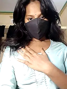 Shivani Tivari online show from November 11, 2025, 5:24 pm