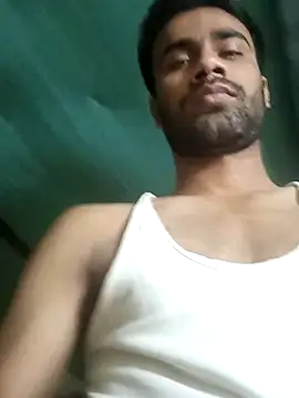 Skinny Bigass 23 online show from May 6, 2026, 5:57 am