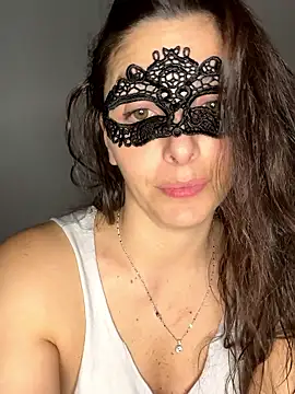 LeMagique- online show from January 15, 2026, 9:51 pm