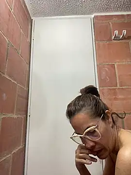 Goddess-Love- online show from February 3, 2025, 1:19 pm