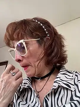 Goddess-Love- online show from February 5, 2025, 7:31 pm