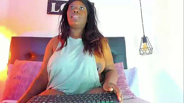 danna sttone online show from March 14, 2025, 4:40 pm