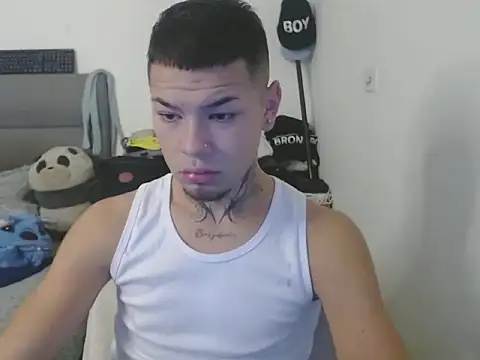 MarceloMilk online show from September 10, 2025, 9:53 am
