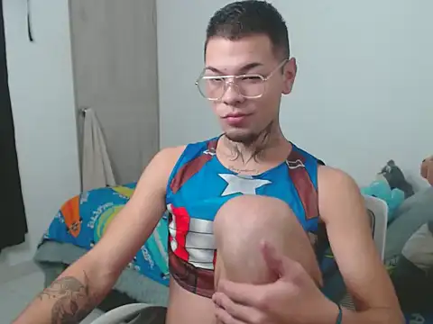 Snapshot of MarceloMilk chatting on September 19, 2025, 9:43 am MarceloMilk online show from September 19, 2025, 9:43 am