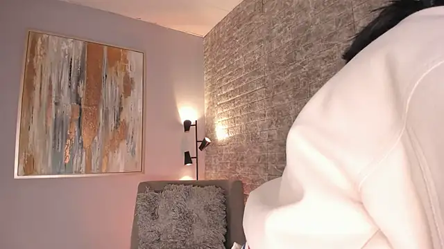 tamara aluna online show from February 8, 2025, 12:39 pm