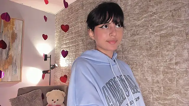 tamara aluna online show from February 14, 2025, 4:20 pm