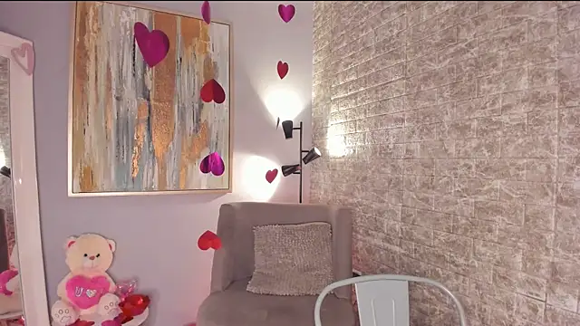 tamara aluna online show from February 17, 2025, 12:38 pm