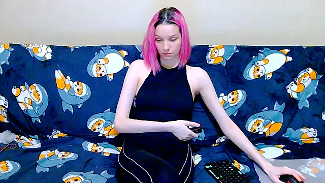 Snapshot of Ivy_Lester chatting on October 12, 2025, 5:45 pm Ivy Lester online show from October 12, 2025, 5:45 pm