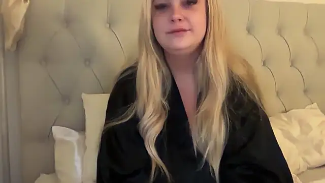 blairbella online show from October 27, 2025, 5:00 am